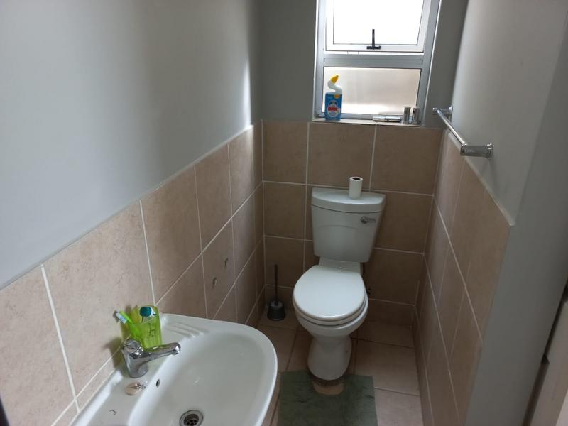 2 Bedroom Property for Sale in Kingswood Eastern Cape